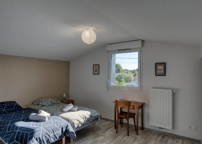 Agreable Duplex Avec Jardin Et Terrasse Apartmán La Teste-de-Buch