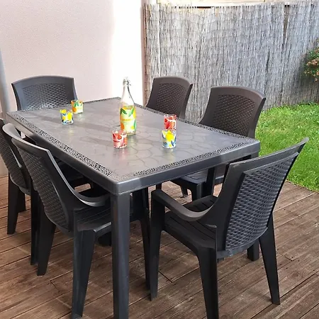 Agreable Duplex Avec Jardin Et Terrasse