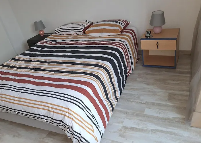 Agreable Duplex Avec Jardin Et Terrasse شقة *